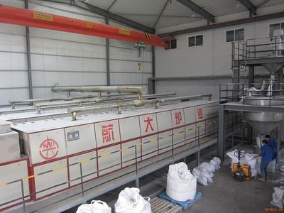 連續(xù)網(wǎng)帶式焙燒爐 中國(guó)干燥設(shè)備網(wǎng)助力工業(yè)設(shè)備研發(fā)創(chuàng)新